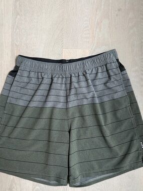 Rogue Striped Olive and Gray Athletic Shorts, GUC,XL